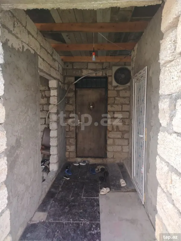 Satılır 4 otaqlı həyət evi 120 m²