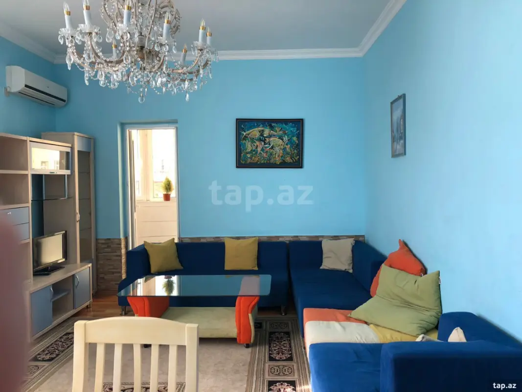 Kirayə verilir 2 otaqlı yeni tikili 75 m²