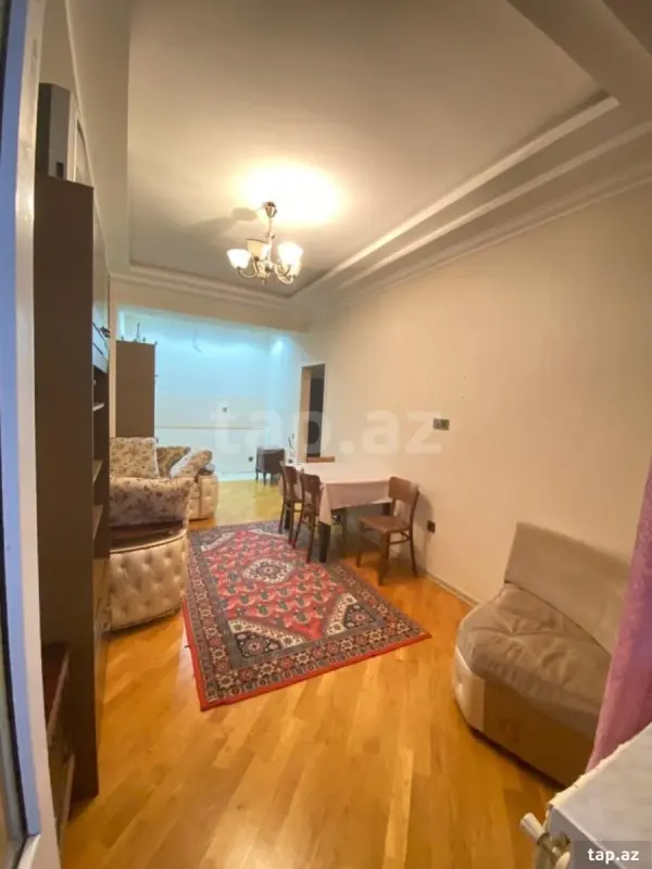Kirayə verilir 2 otaqlı yeni tikili 60 m²