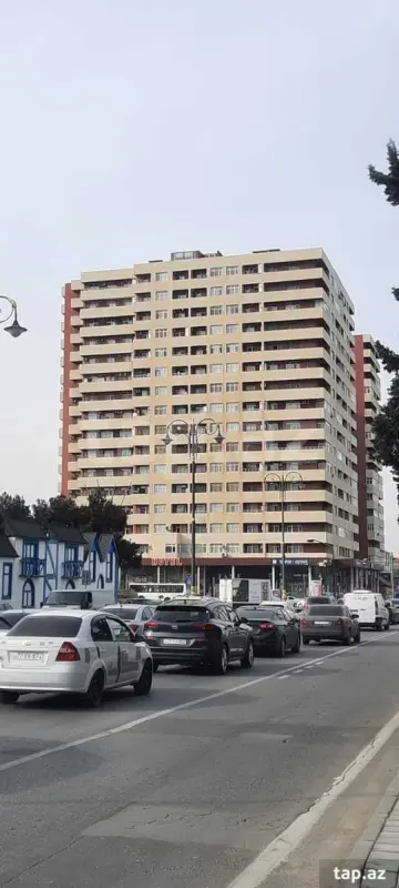 Satılır 3 otaqlı yeni tikili 100 m²