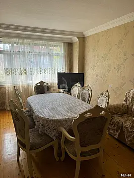 Kirayə verilir 3 otaqlı mənzil 80 m² — Gəncə 3 otaq 80.00 m²