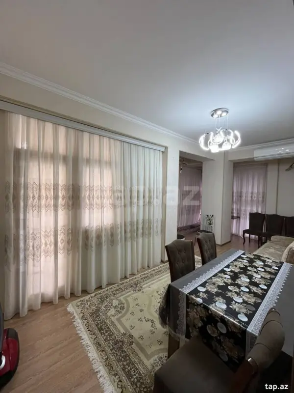 Kirayə verilir 2 otaqlı yeni tikili 80 m²