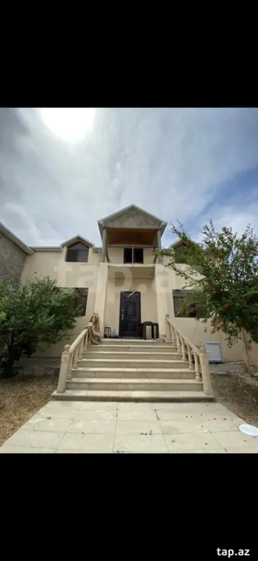 Satılır 5 otaqlı həyət evi 150 m²