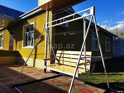 Kirayə verilir 3 otaqlı həyət evi 144 m² — Qəbələ 3 otaq 144.00 m²