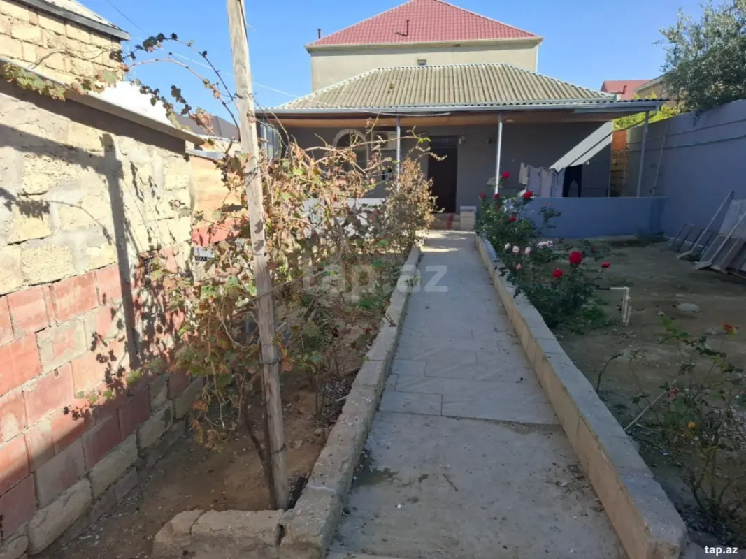 Satılır 3 otaqlı həyət evi 70 m²