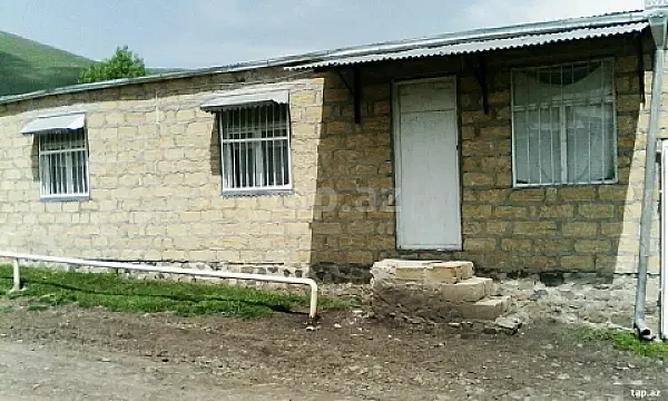 Kirayə verilir 3 otaqlı həyət evi 36 m² — Daşkəsən 3 otaq 36.00 m²