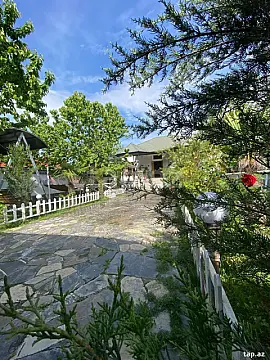 Kirayə verilir 4 otaqlı həyət evi 220 m² — Qəbələ 4 otaq 220.00 m²
