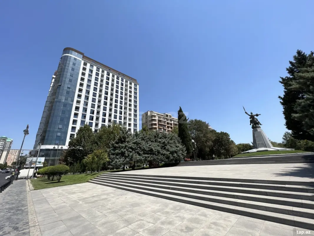 Kirayə verilir 2 otaqlı yeni tikili 55 m²
