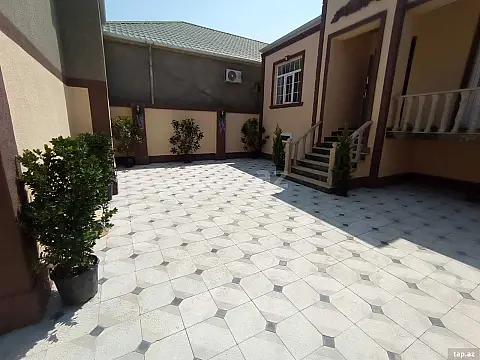 Satılır 3 otaqlı həyət evi 90 m² — Bakı 3 otaq 90.00 m²