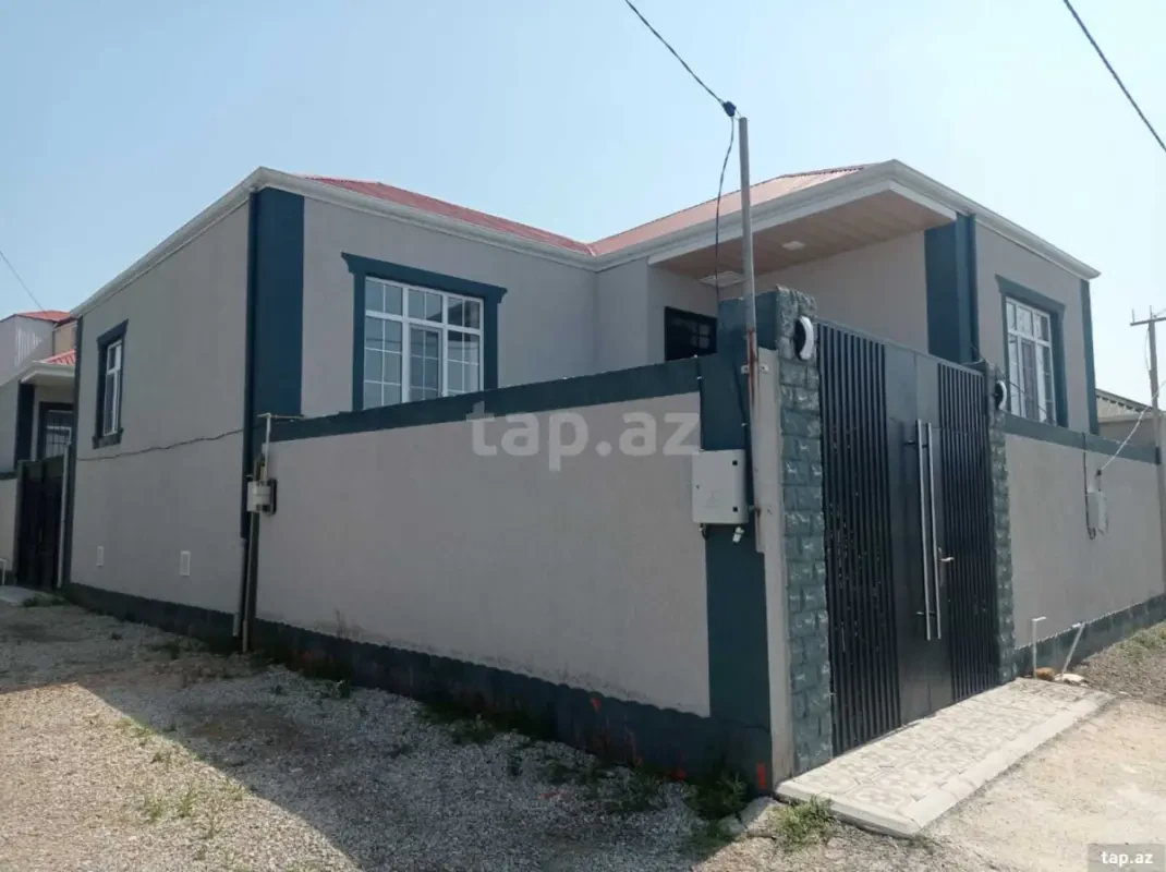 Satılır 4 otaqlı həyət evi 110 m²