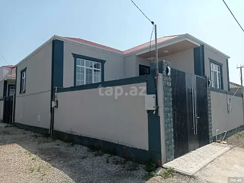 Satılır 4 otaqlı həyət evi 110 m² — Bakı 4 otaq 110.00 m²