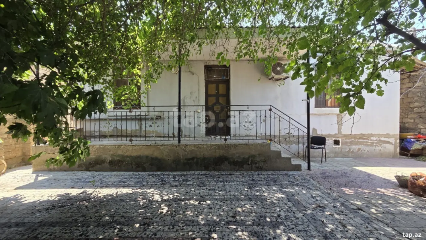 Kirayə verilir 3 otaqlı həyət evi 100 m²