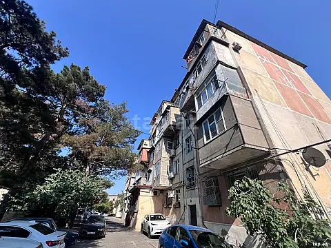 Kirayə verilir 2 otaqlı mənzil 45 m² — Bakı, Memar Əcəmi yanı 2 otaq 45.00 m²