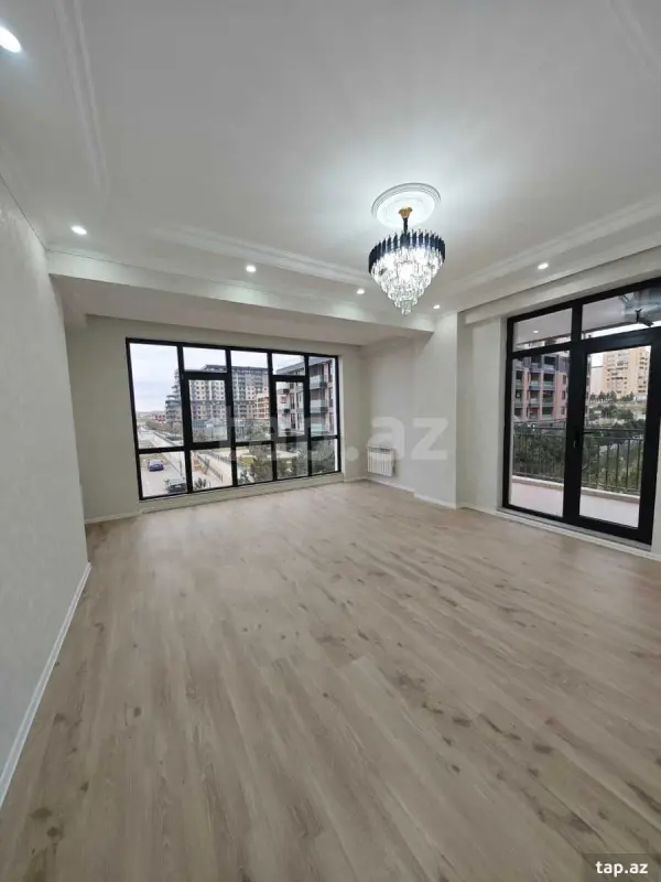 Kirayə verilir 2 otaqlı yeni tikili 95 m²