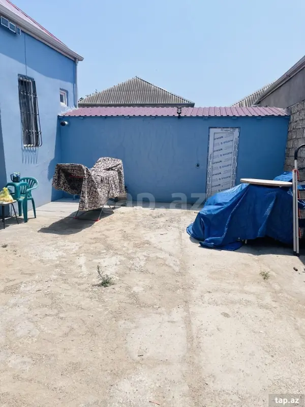 Satılır 3 otaqlı həyət evi 1500 m²
