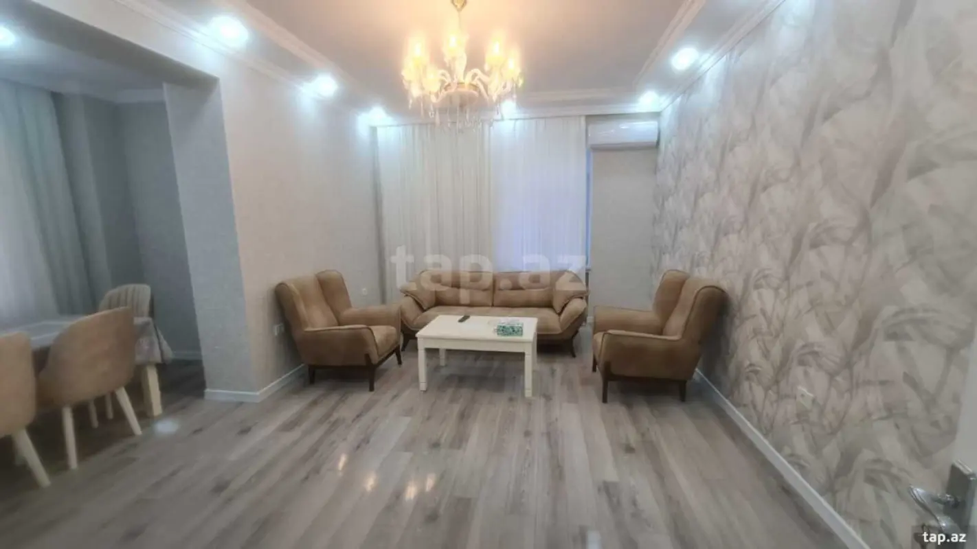 Satılır 2 otaqlı mənzil 70 m²