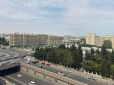 Kirayə verilir 3 otaqlı mənzil 100 m² — Bakı 3 otaq 100.00 m²