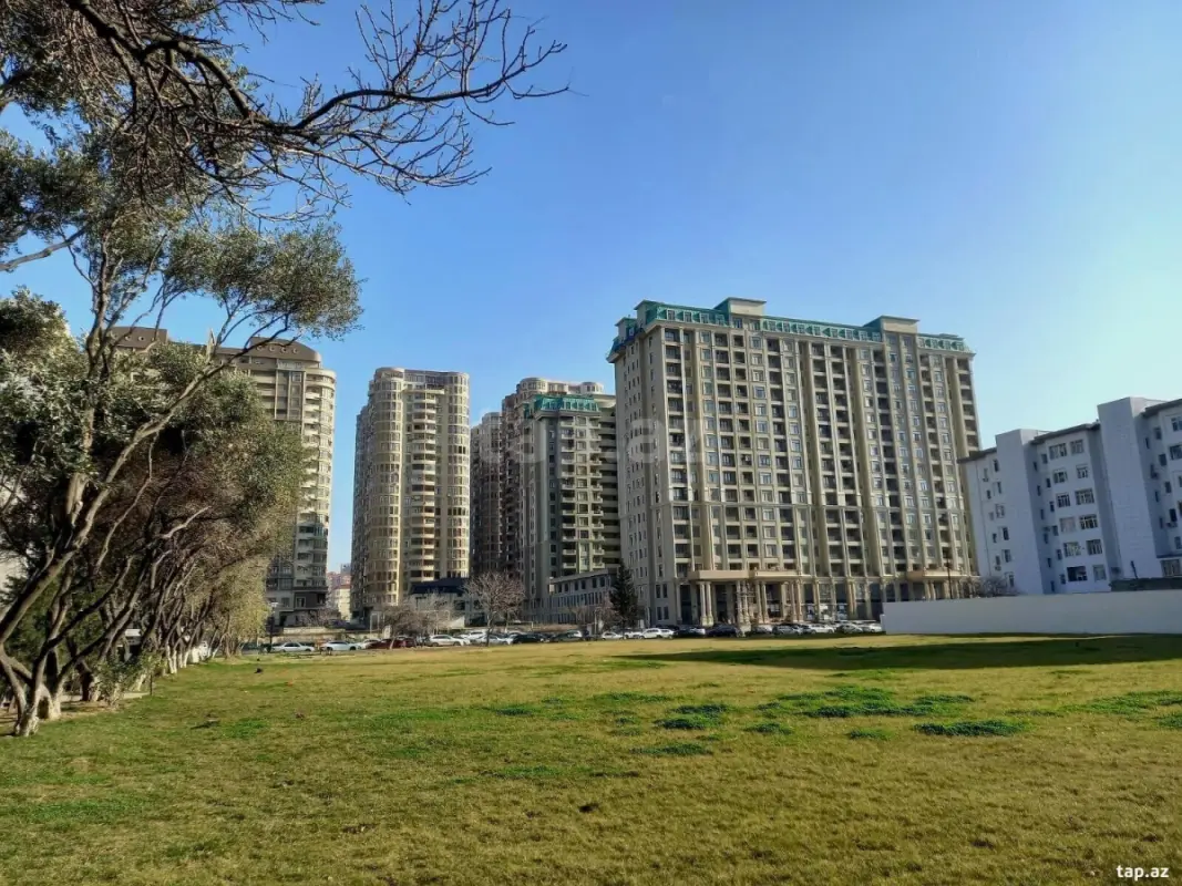 Kirayə verilir 3 otaqlı yeni tikili 70 m²