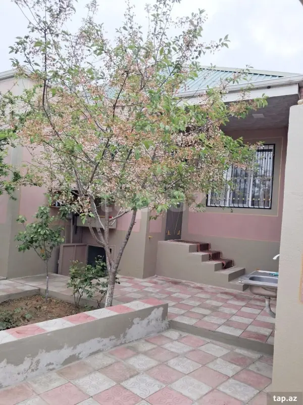 Satılır 3 otaqlı həyət evi 80 m²