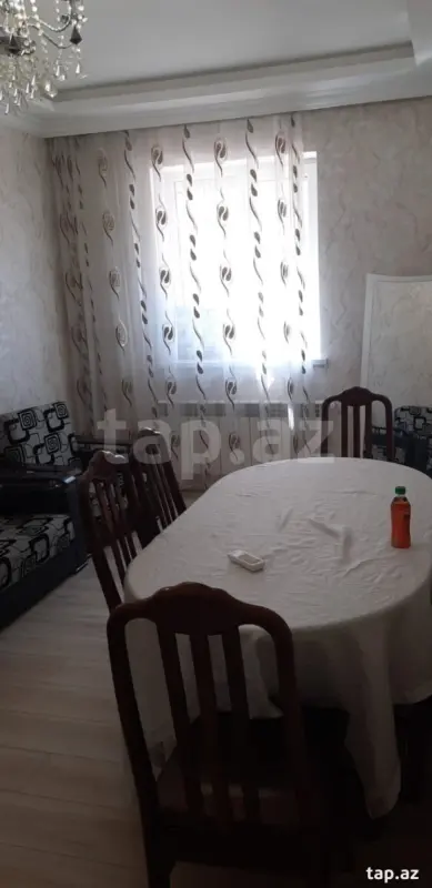 Kirayə verilir 3 otaqlı yeni tikili 120 m²