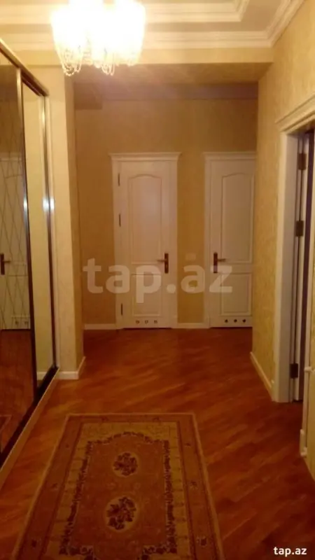 Kirayə verilir 2 otaqlı yeni tikili 99 m²