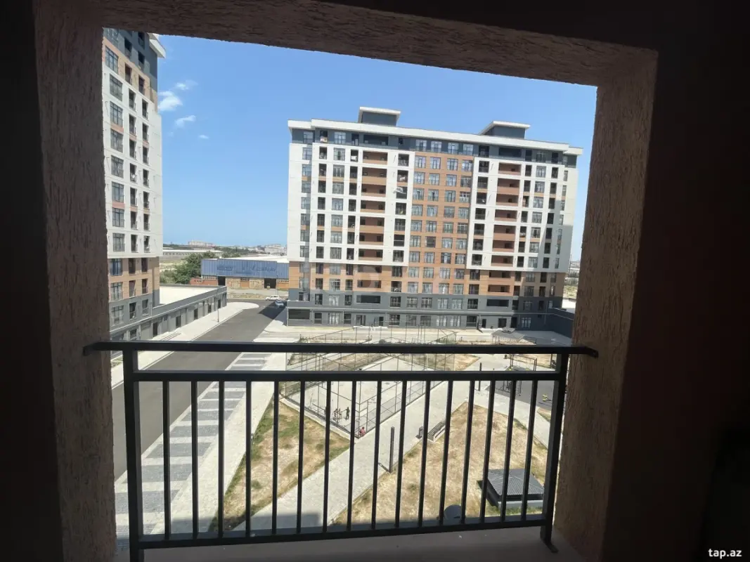 Kirayə verilir 3 otaqlı yeni tikili 100 m²