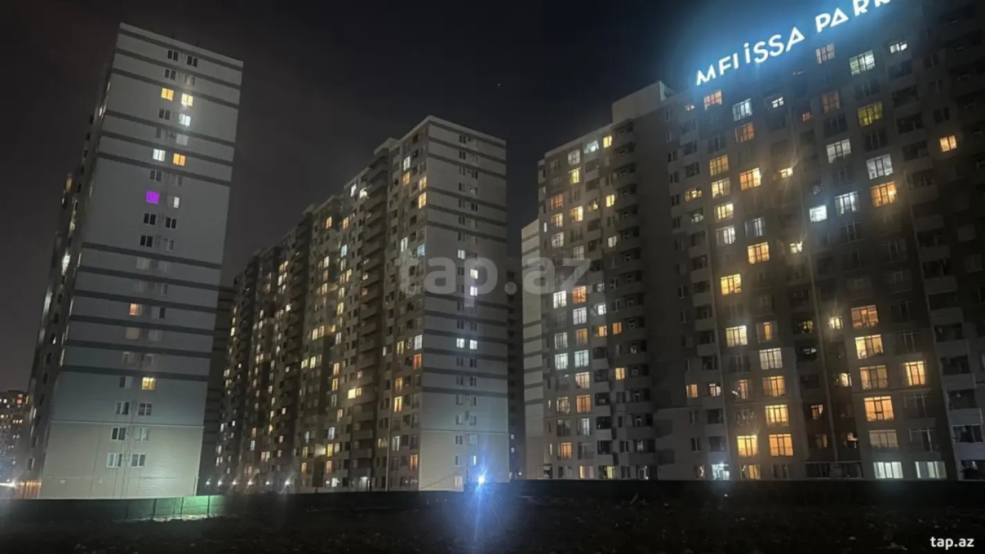 Satılır 2 otaqlı yeni tikili 66.7 m²
