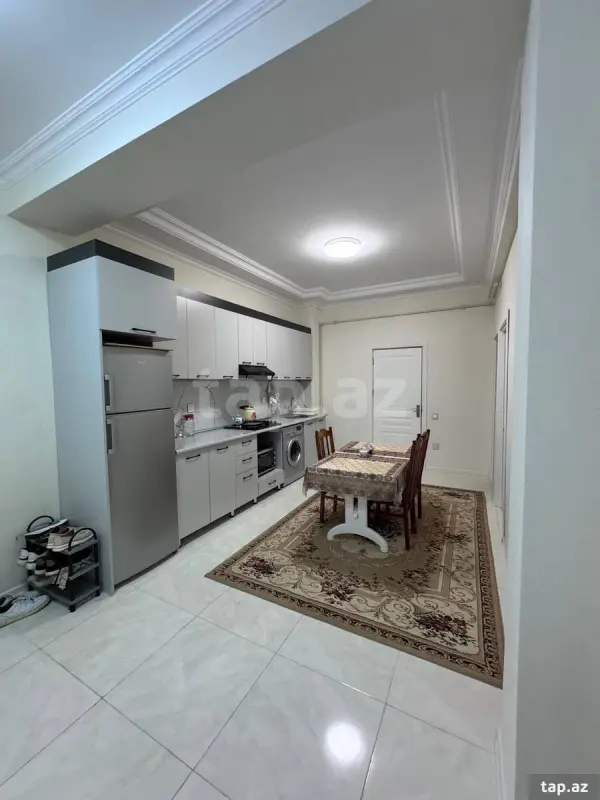 Satılır 2 otaqlı yeni tikili 77 m²