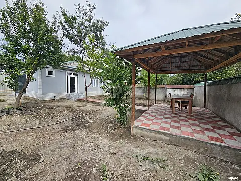 Kirayə verilir 3 otaqlı həyət evi 120 m² — Qəbələ 3 otaq 120.00 m²