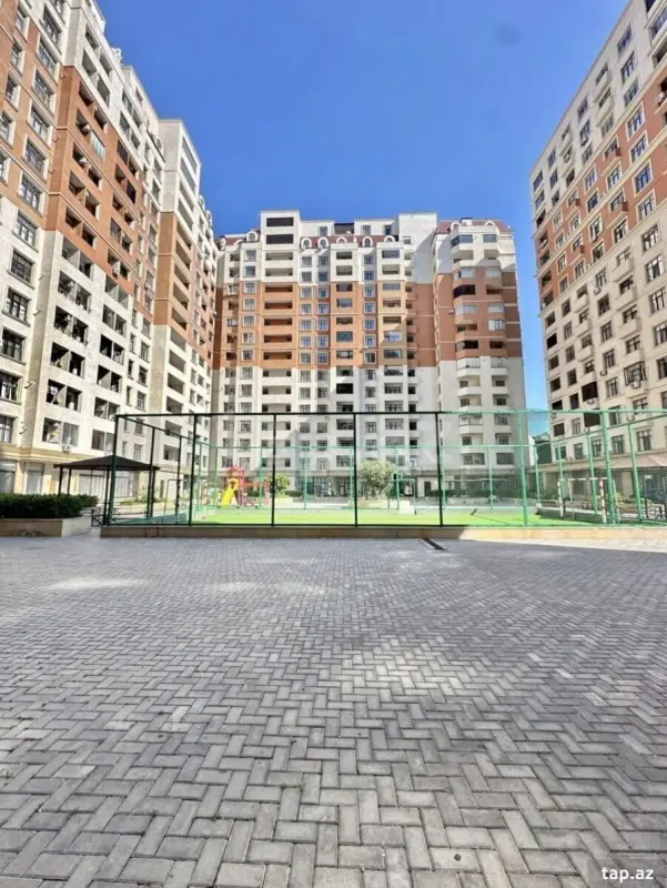 Satılır 3 otaqlı yeni tikili 107 m²