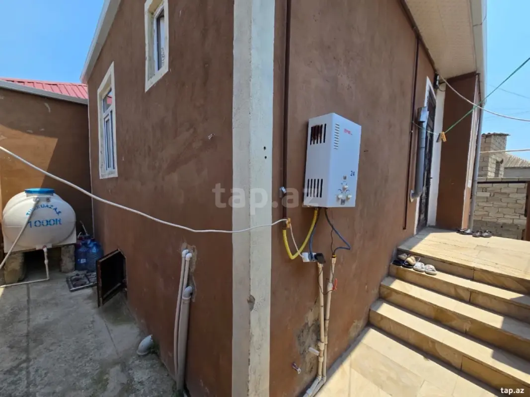 Satılır 2 otaqlı həyət evi 100 m²