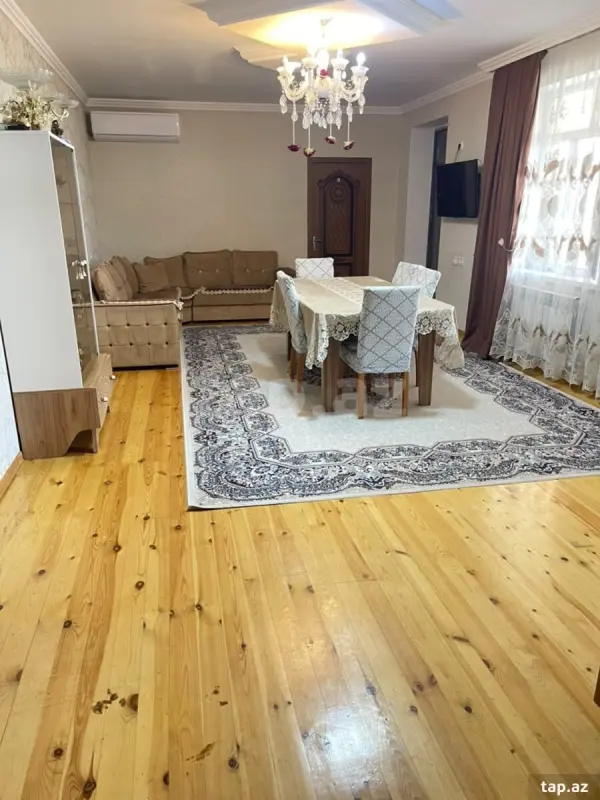 Satılır 5 otaqlı həyət evi 145 m²