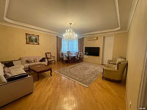 Satılır 3 otaqlı yeni tikili 120 m² — Bakı 3 otaq 120.00 m²