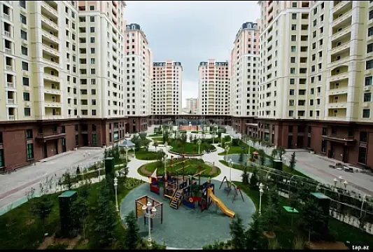 Satılır 4 otaqlı yeni tikili 167 m² — Bakı 4 otaq 167.00 m²
