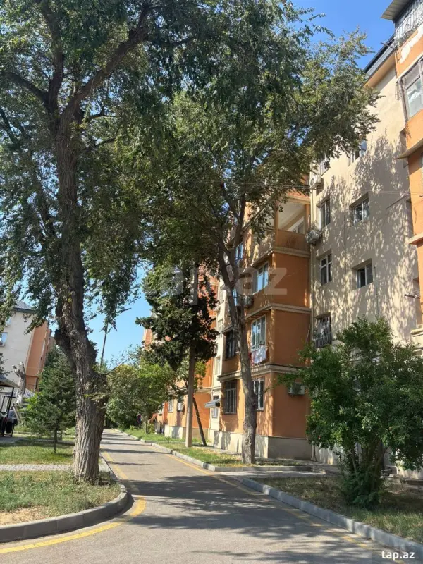 Satılır 3 otaqlı mənzil 63 m²