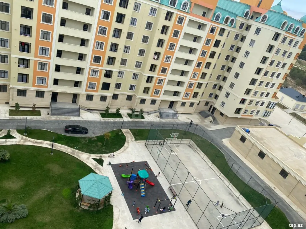 Satılır 2 otaqlı yeni tikili 76 m²
