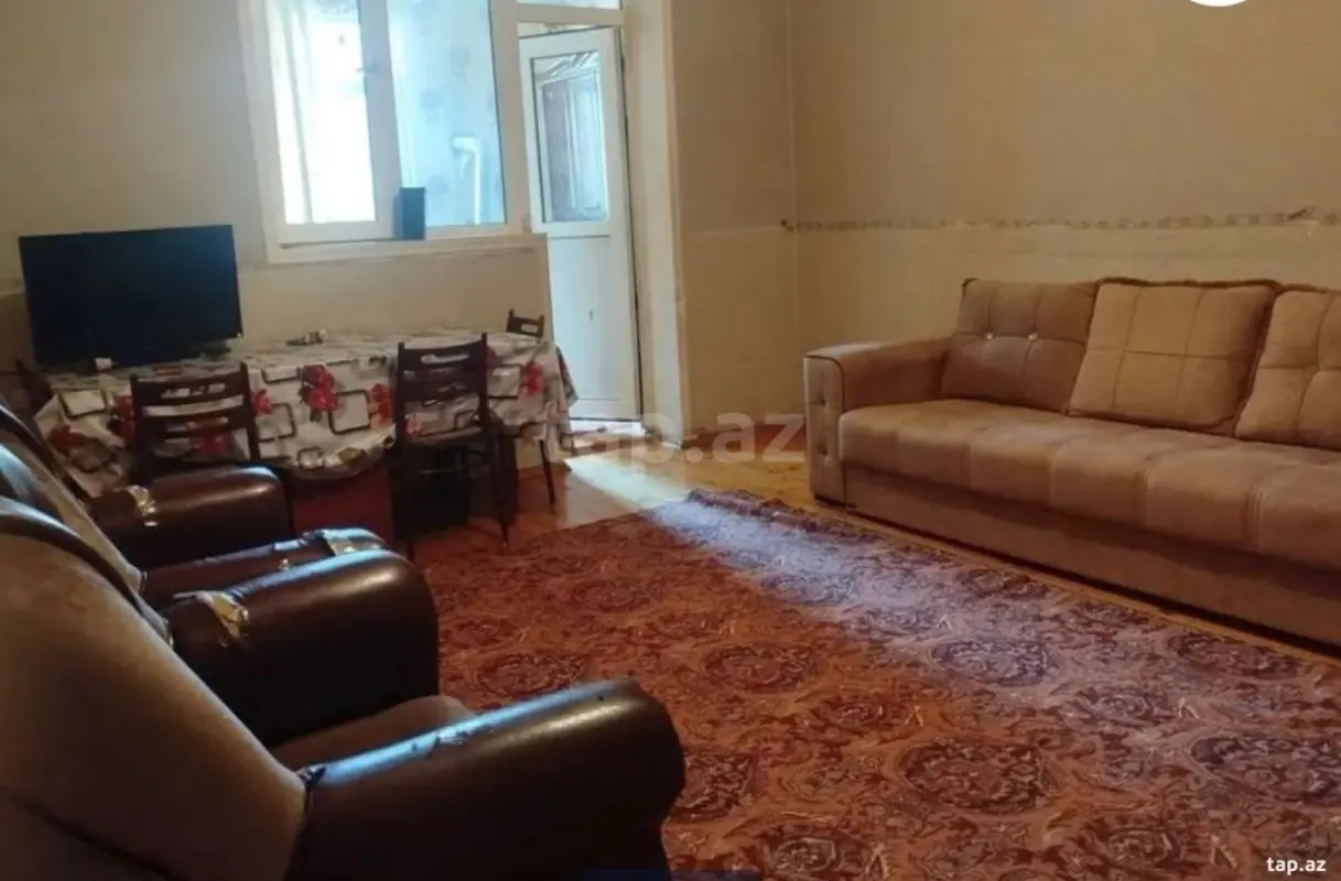 Satılır 3 otaqlı mənzil 55 m²