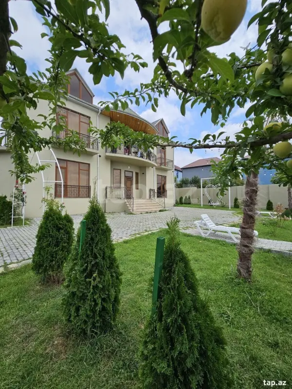 Kirayə verilir 5 otaqlı həyət evi 120 m²