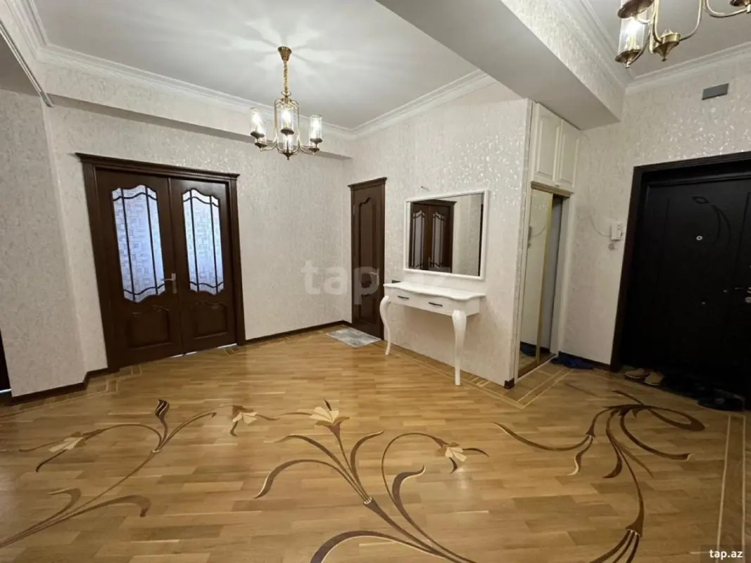 Satılır 3 otaqlı yeni tikili 123 m²