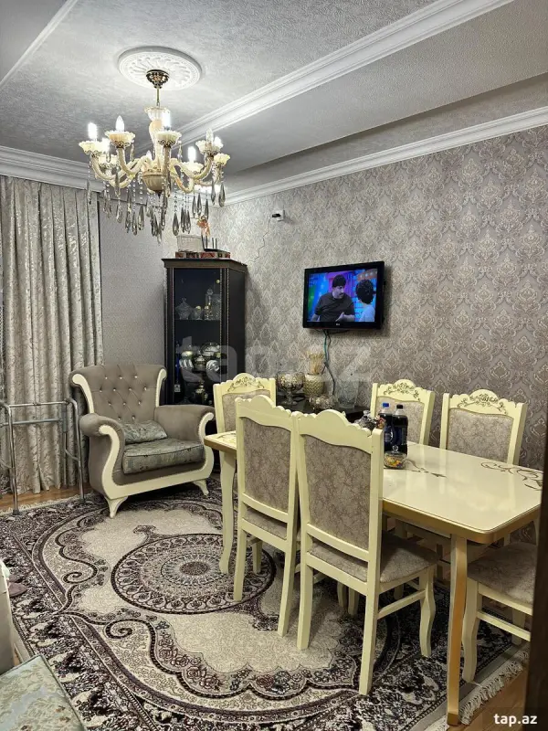 Satılır 3 otaqlı yeni tikili 70 m²