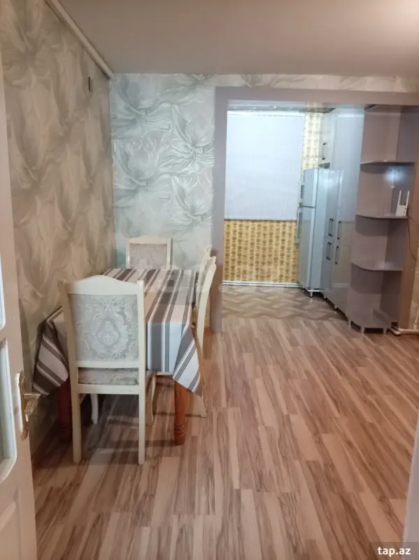 Kirayə verilir 2 otaqlı mənzil 45 m²