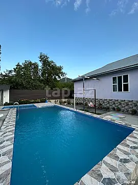 Kirayə verilir 3 otaqlı həyət evi 130 m² — Qəbələ 3 otaq 130.00 m²