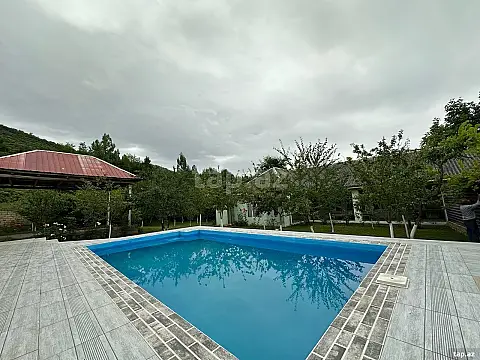 Kirayə verilir 3 otaqlı həyət evi 120 m² — Qəbələ 3 otaq 120.00 m²