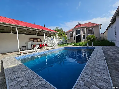Kirayə verilir 3 otaqlı həyət evi 110 m² — Qəbələ 3 otaq 110.00 m²