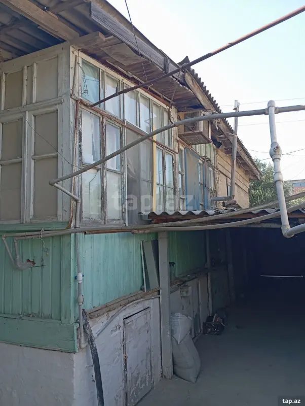 Satılır 3 otaqlı həyət evi 80 m²
