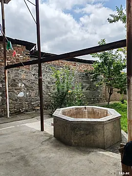 Kirayə verilir 3 otaqlı həyət evi 80 m² — Şəki 3 otaq 80.00 m²