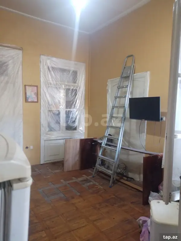 Kirayə verilir 2 otaqlı həyət evi 50 m²