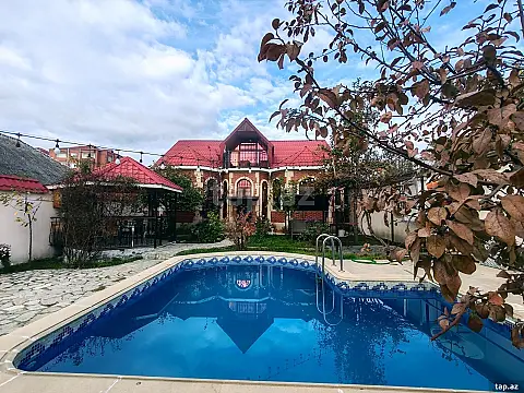 Kirayə verilir 4 otaqlı həyət evi 250 m² — Qəbələ 4 otaq 250.00 m²