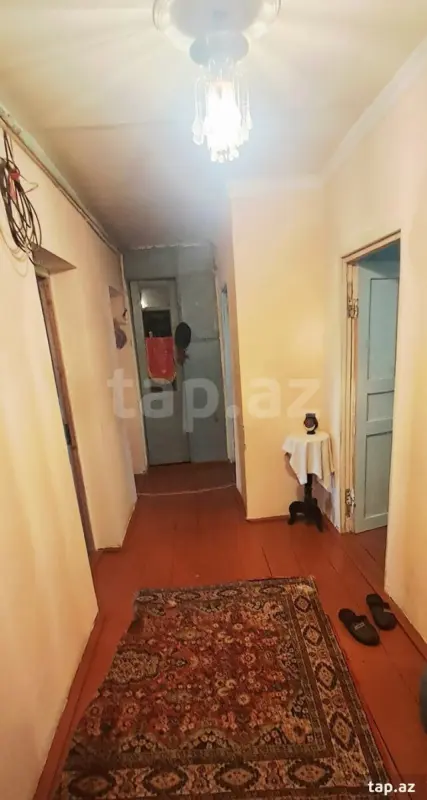Satılır 4 otaqlı mənzil 87 m²