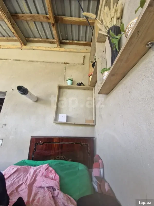 Satılır 1 otaqlı həyət evi 20 m²